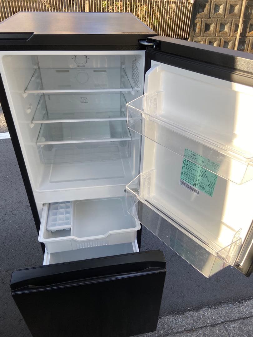 H769 Hisense 2024年製 135L 冷蔵庫 ブラック