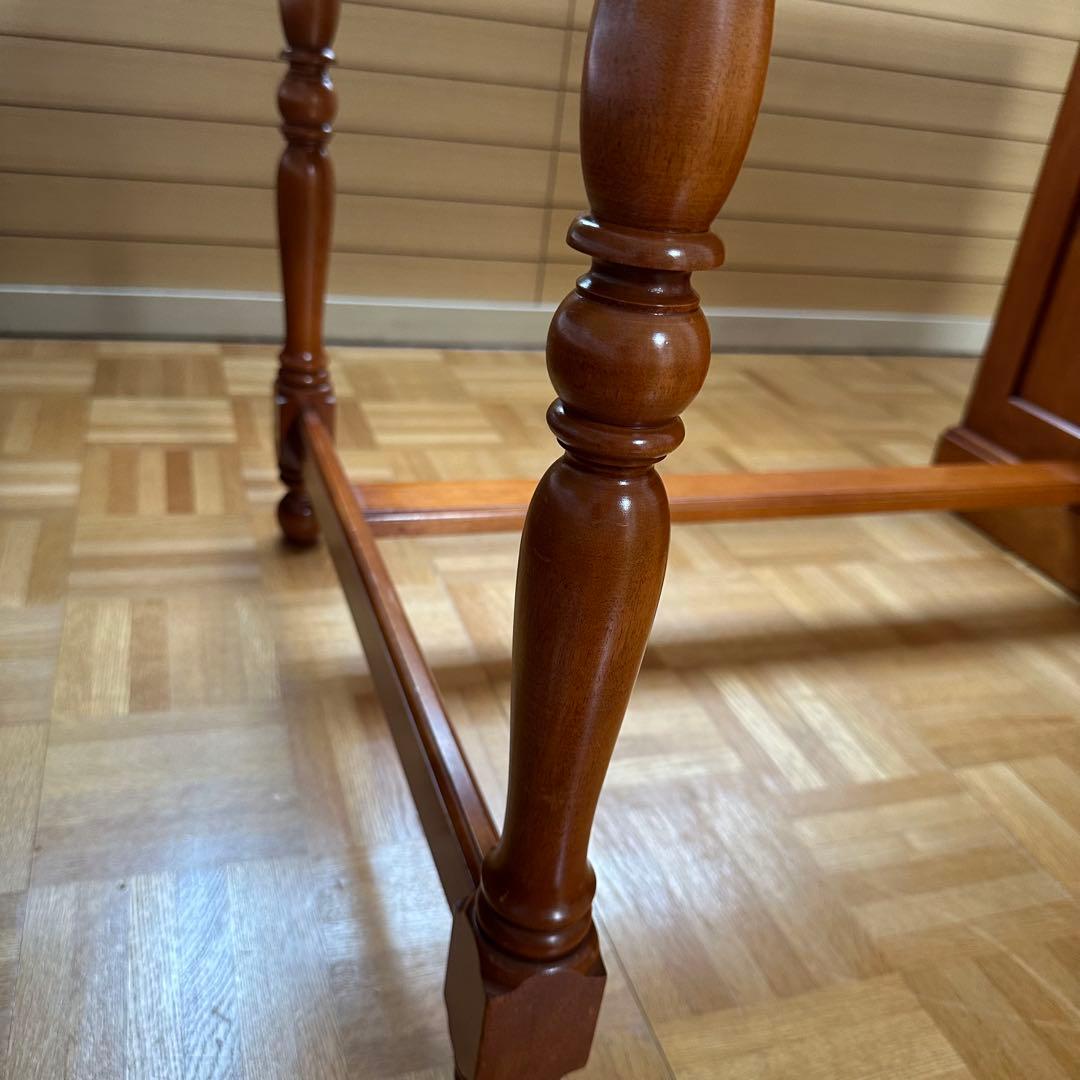 横浜クラシック家具ダニエル 樺桜片袖机