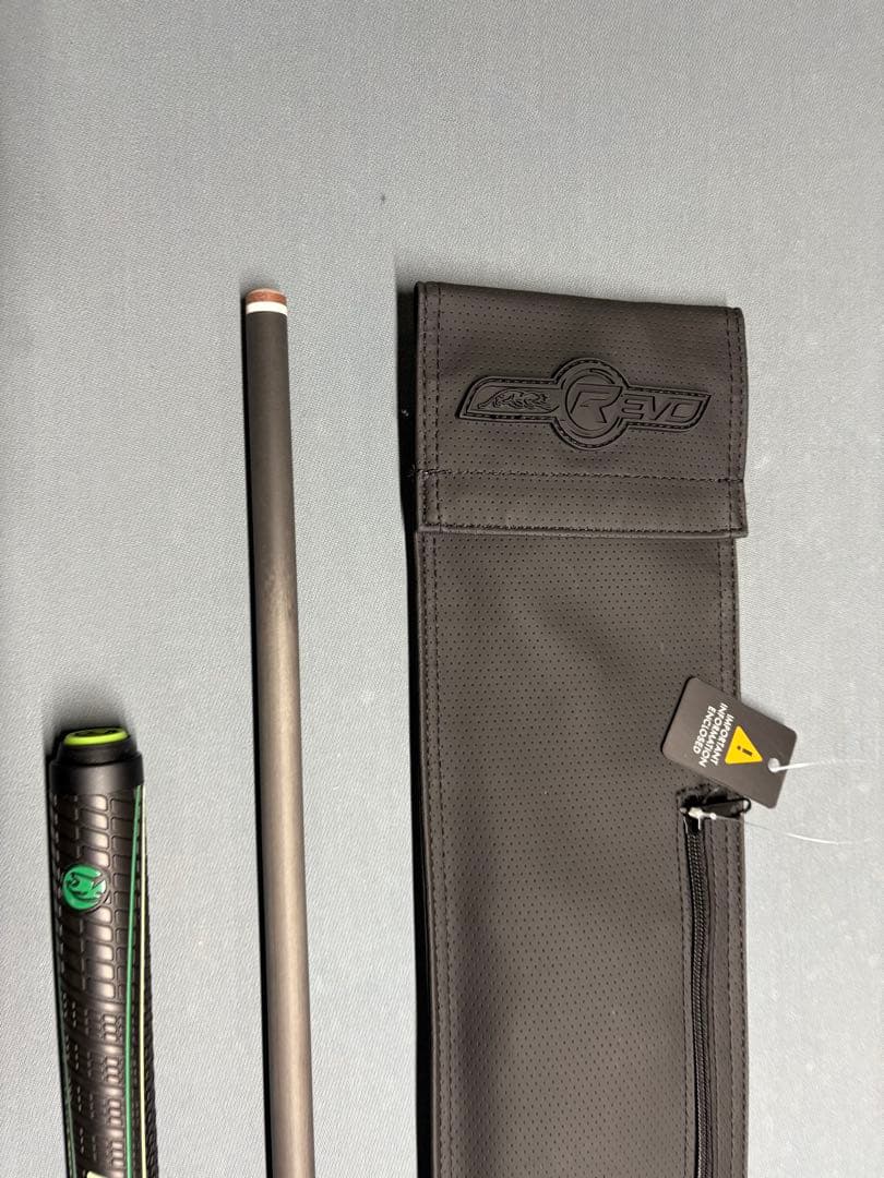 【新品】AIR RUSH ビリヤードキュー ライムグリーン