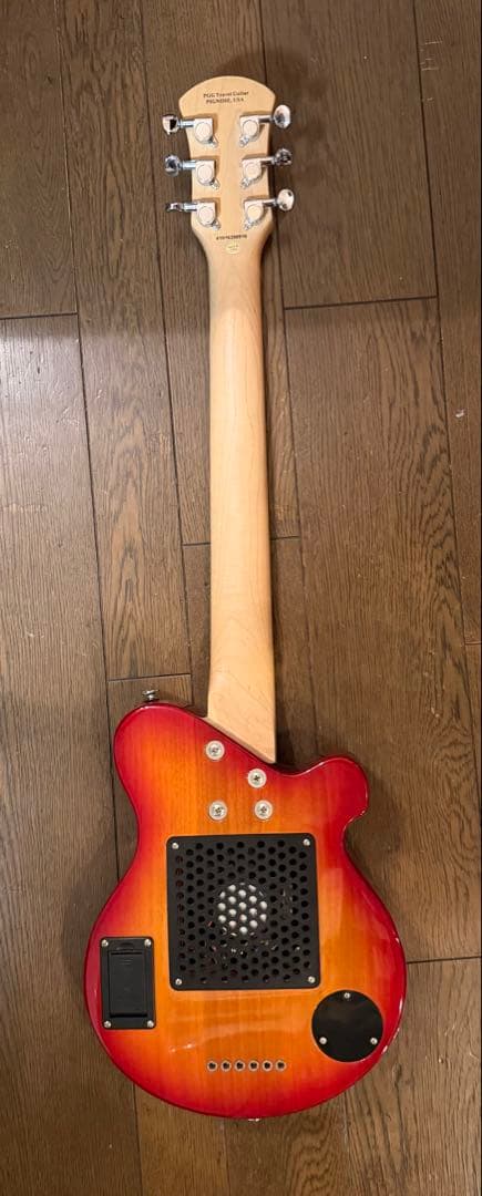 pignoseギター　レフティ 左利き　内蔵スピーカー付きエレキギター　ロゴなし