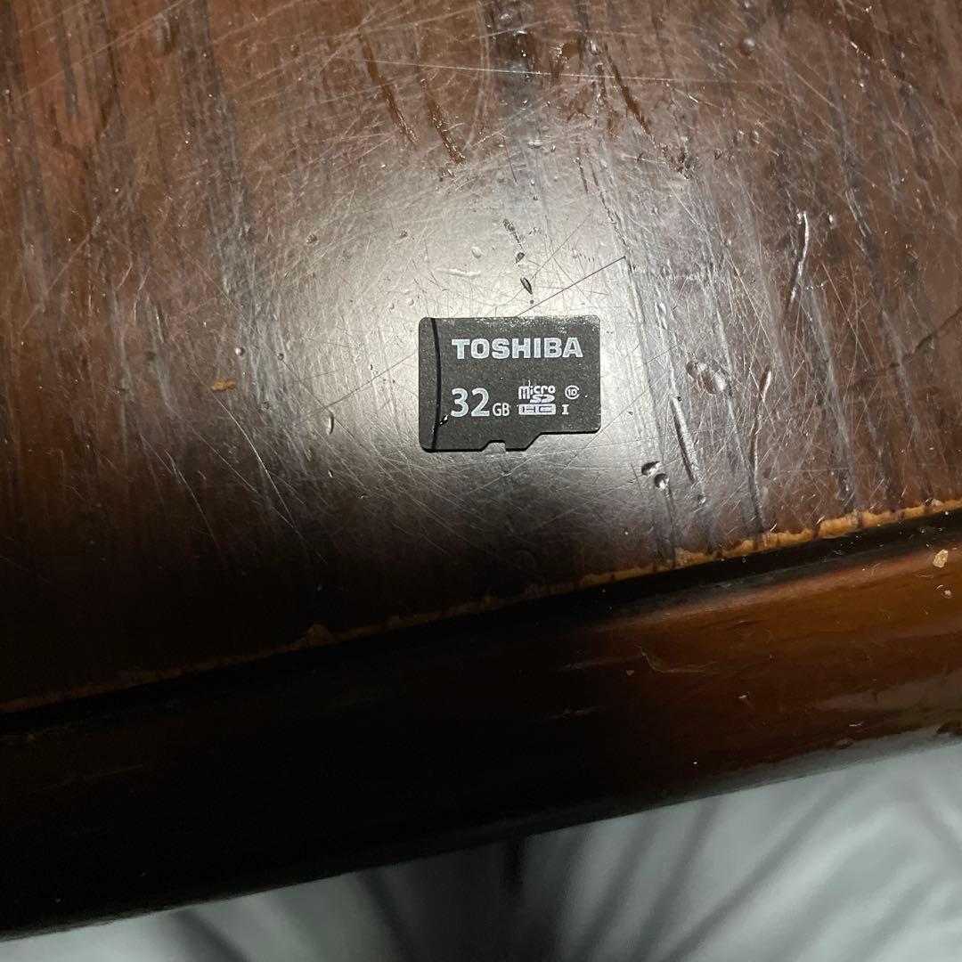 Nintendo Switch 本体 レッド　sdカード入り