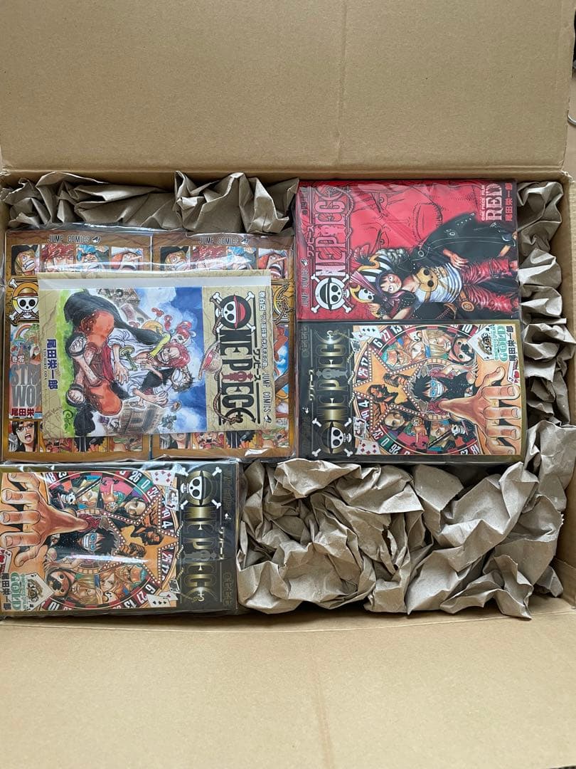 ONE PIECE 1巻〜104巻 + 関連書籍＋映画特典