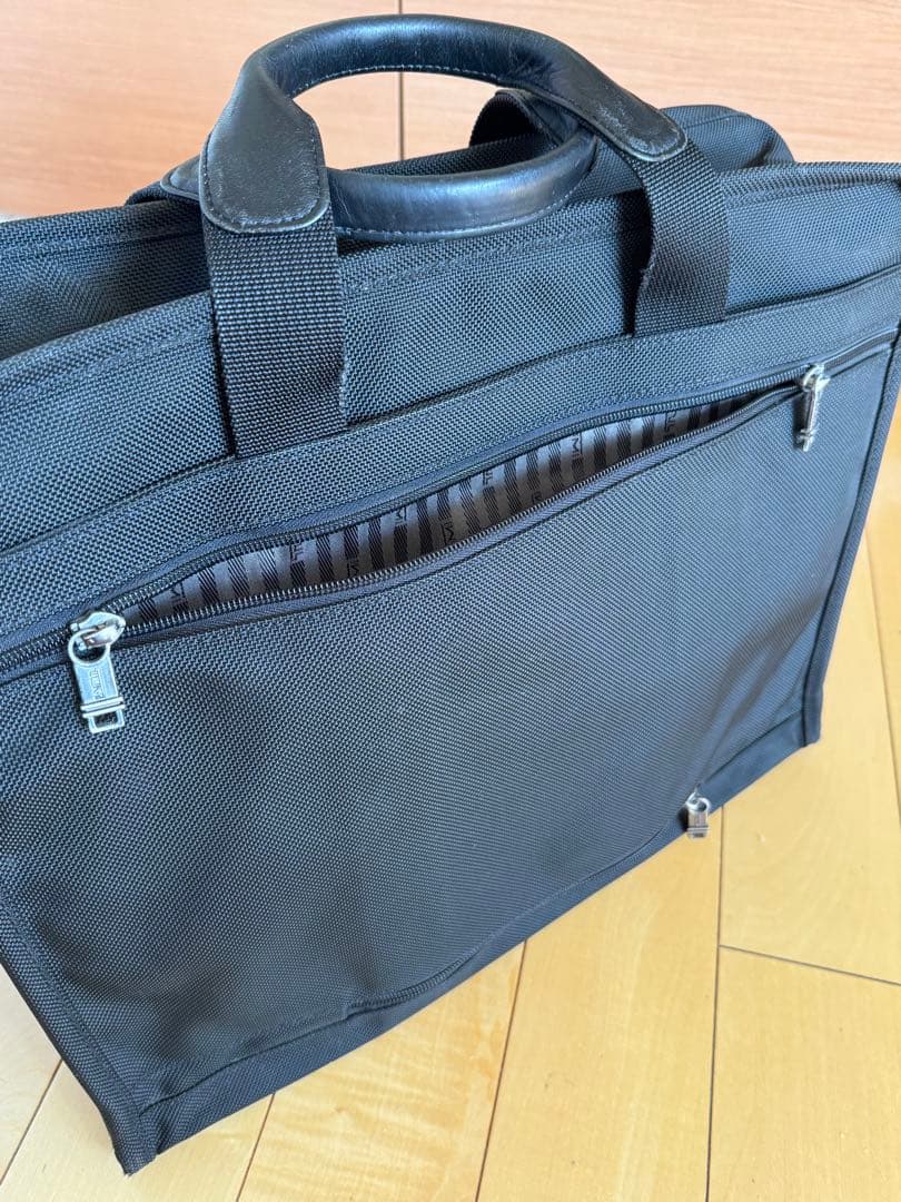 赤ロゴ TUMI トゥミ ビジネスバッグ ブラック 正規品