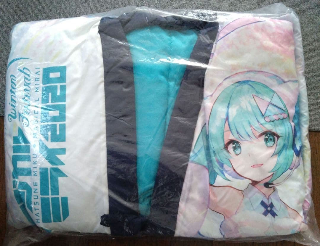 初音ミク マジカルミライ2020 中綿入りはんてん