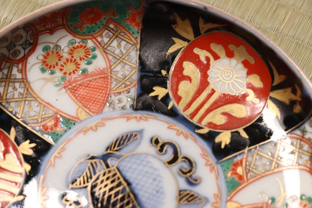 【CM48】古伊万里 色絵 五寸皿 四客 中皿 金彩 錦手 柘榴 花篭 草花