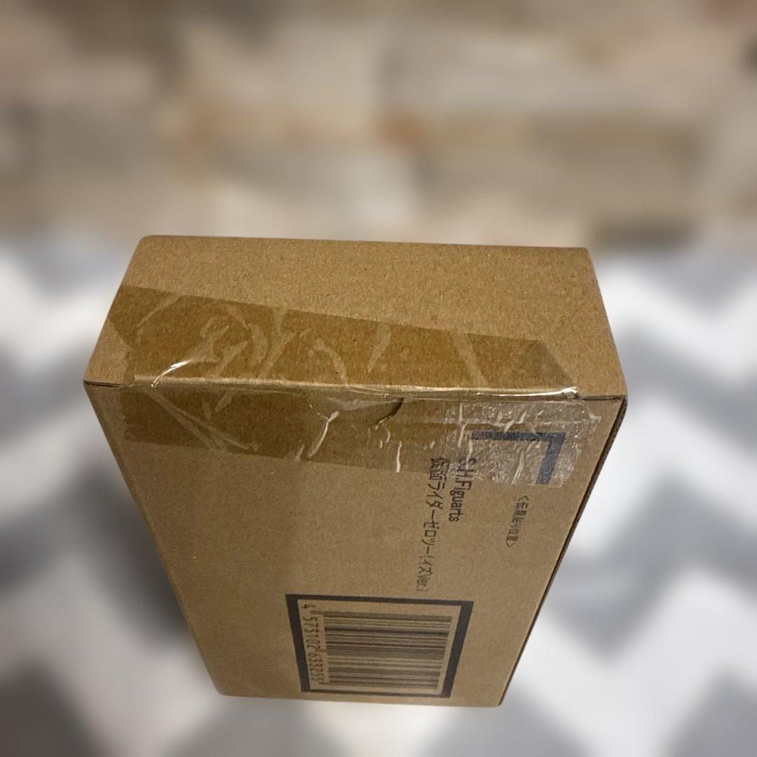 S.H.Figuarts 仮面ライダーゼロツー (イズVer.)