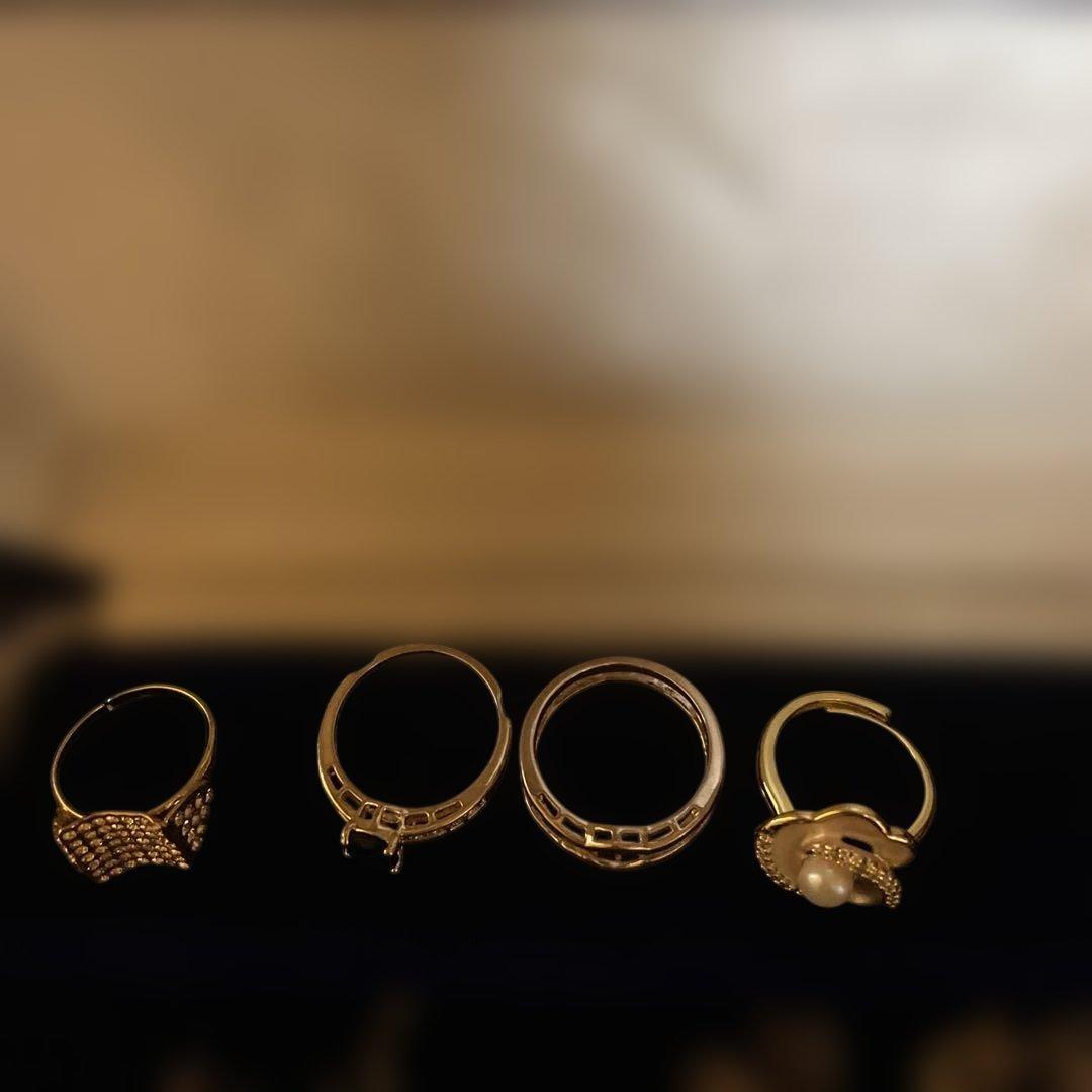 遺品整理　アクセサリー　CYMAレディース腕時計　値下げ　お値引き不可