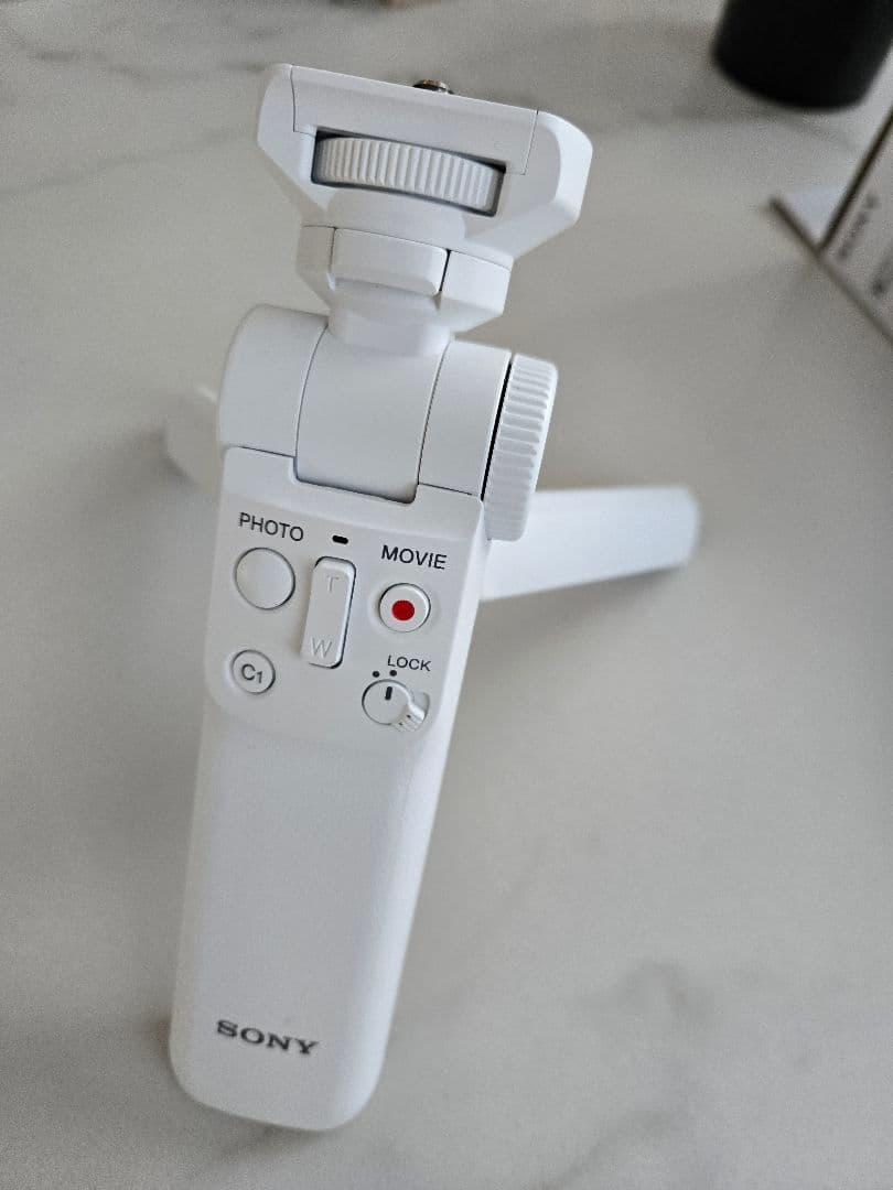 SONY ZV-E10 ホワイト カメラ本体&レンズ&グリップ SONY ZV-E10