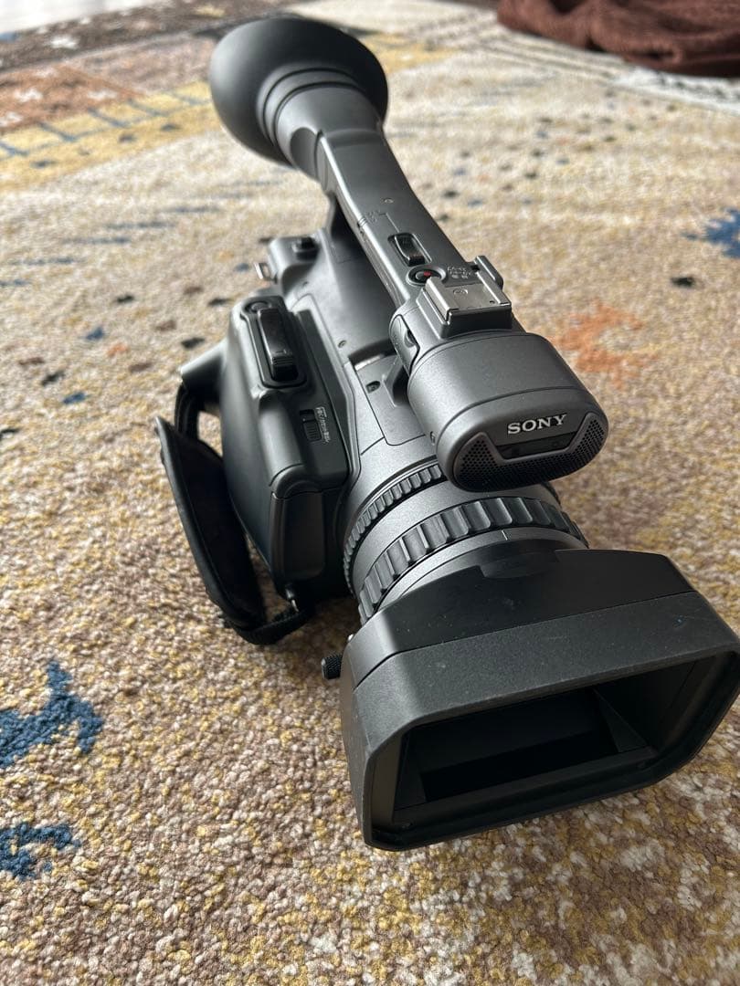 SONY HDR-FX7 プロ向けフルハイビジョンビデオ　２台セット