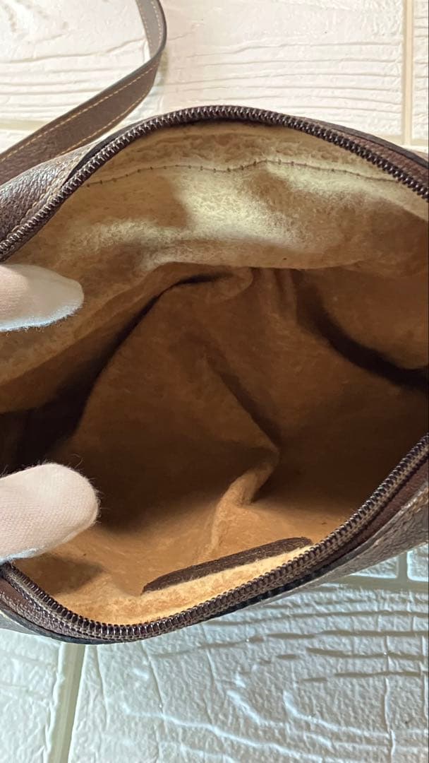 【訳あり】 GUCCIグッチ GG柄ショルダーバッグ ブラウン