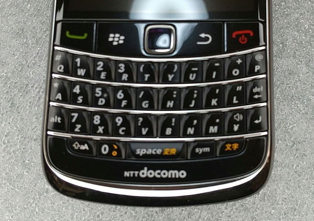docomo Blackberry Bold 9700 QWERTY 携帯電話 - メルカリ