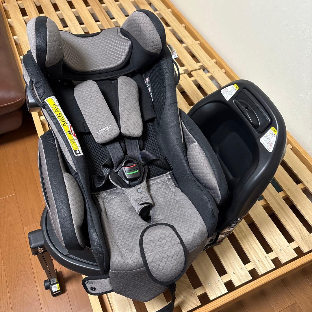 【Autumnセール】Aprica フラディアグロウ 360° プレミアムAB