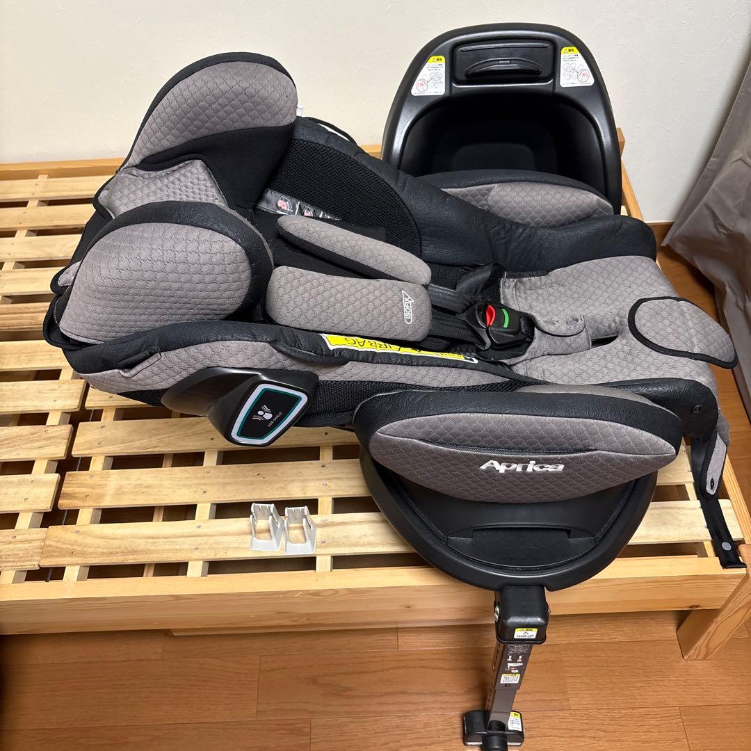 【Autumnセール】Aprica フラディアグロウ 360° プレミアムAB