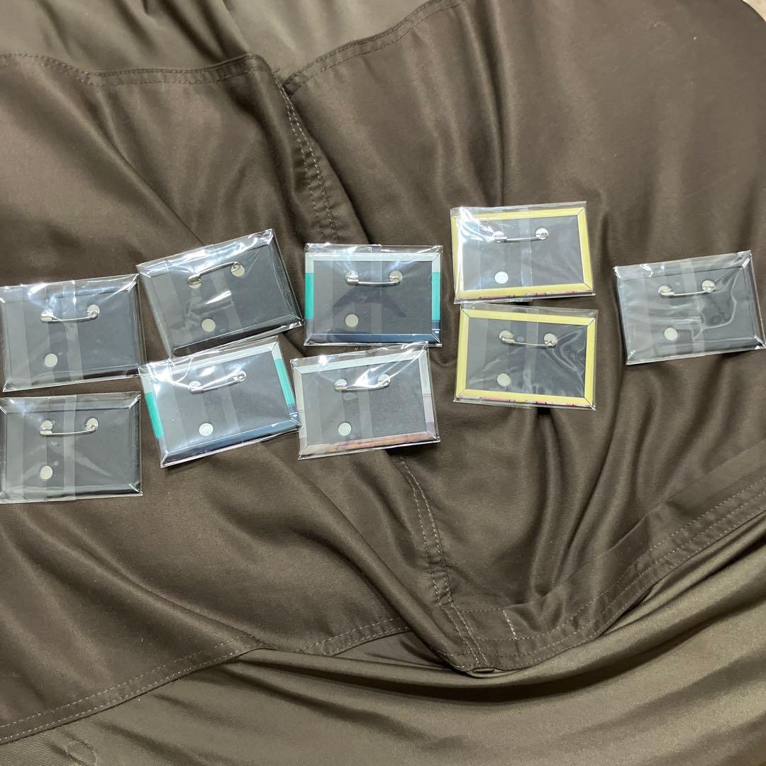 N/A ARENA Live 2025 缶バッチ9枚セット（バラ売り可） - メルカリ