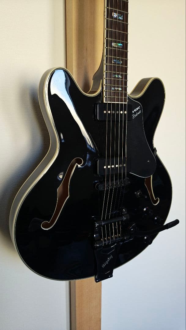Vox Bobcat V90 with Bigsby ブラック