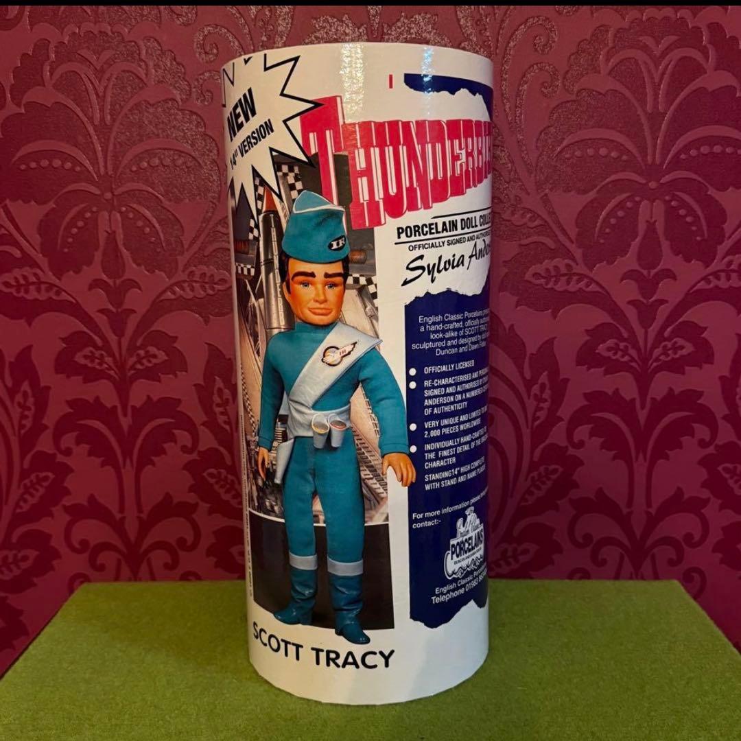 新品未使用　2000個限定　サンダーバード パーカー &スコット・ポーセリン