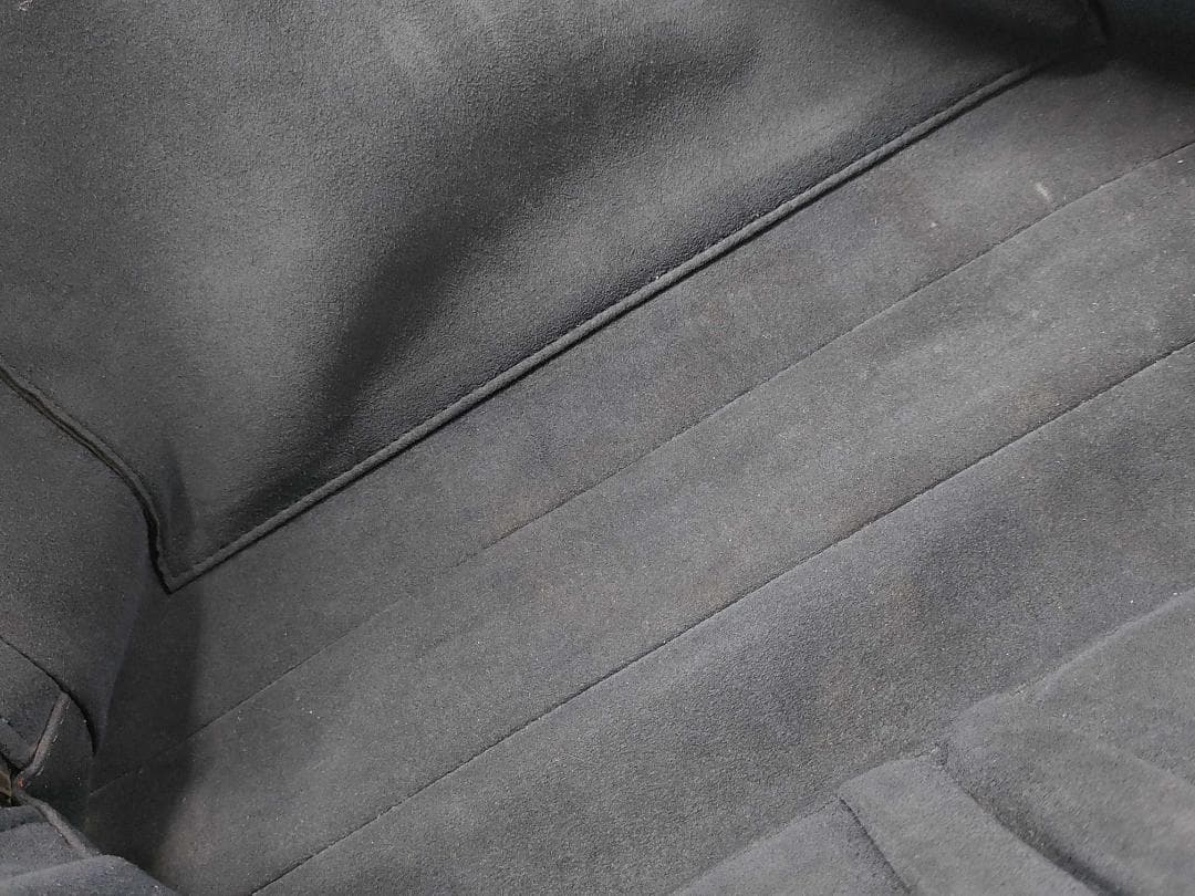 Louis Vuitton ヴィトン エピ ビジネスバッグ　ポルトドキュマン