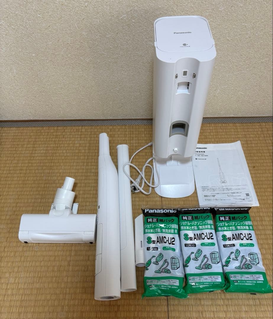 Panasonic MC-NS100K-W 充電式 掃除機 中古 美品 2025 Panasonic MC