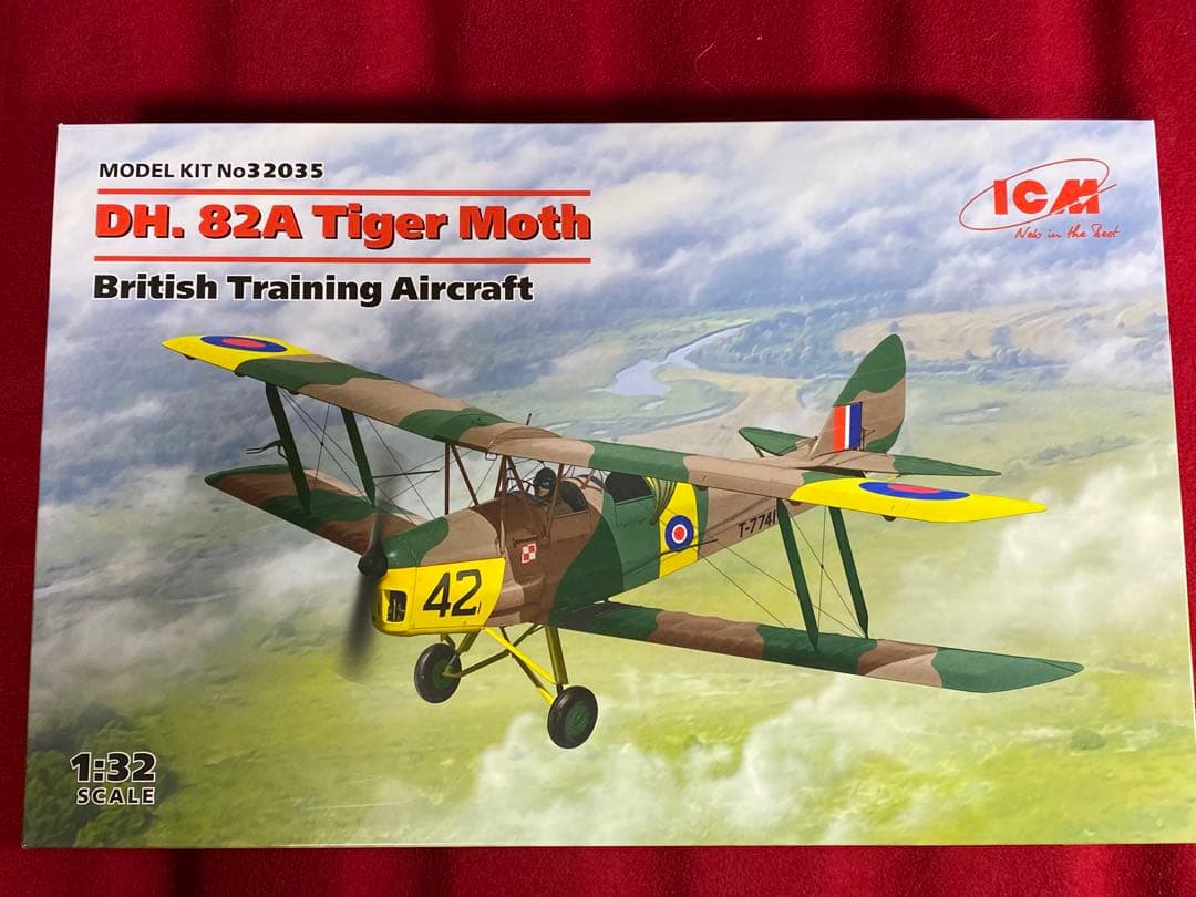 1/32 ローデンPT-17 & ICM DH.82 全2個セット+ パーツ