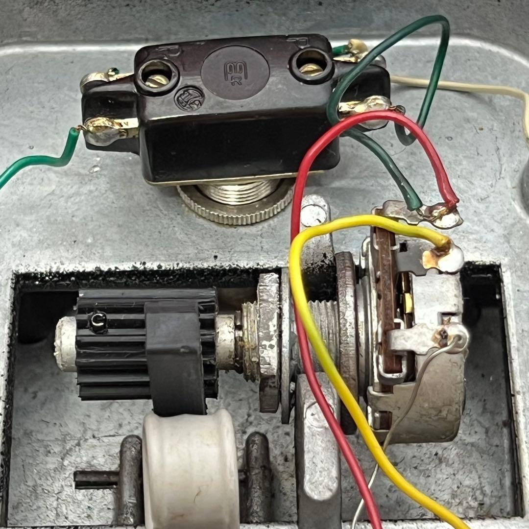 ビンテージ JEN cry baby ワウペダル　イタリア製　赤FASEL