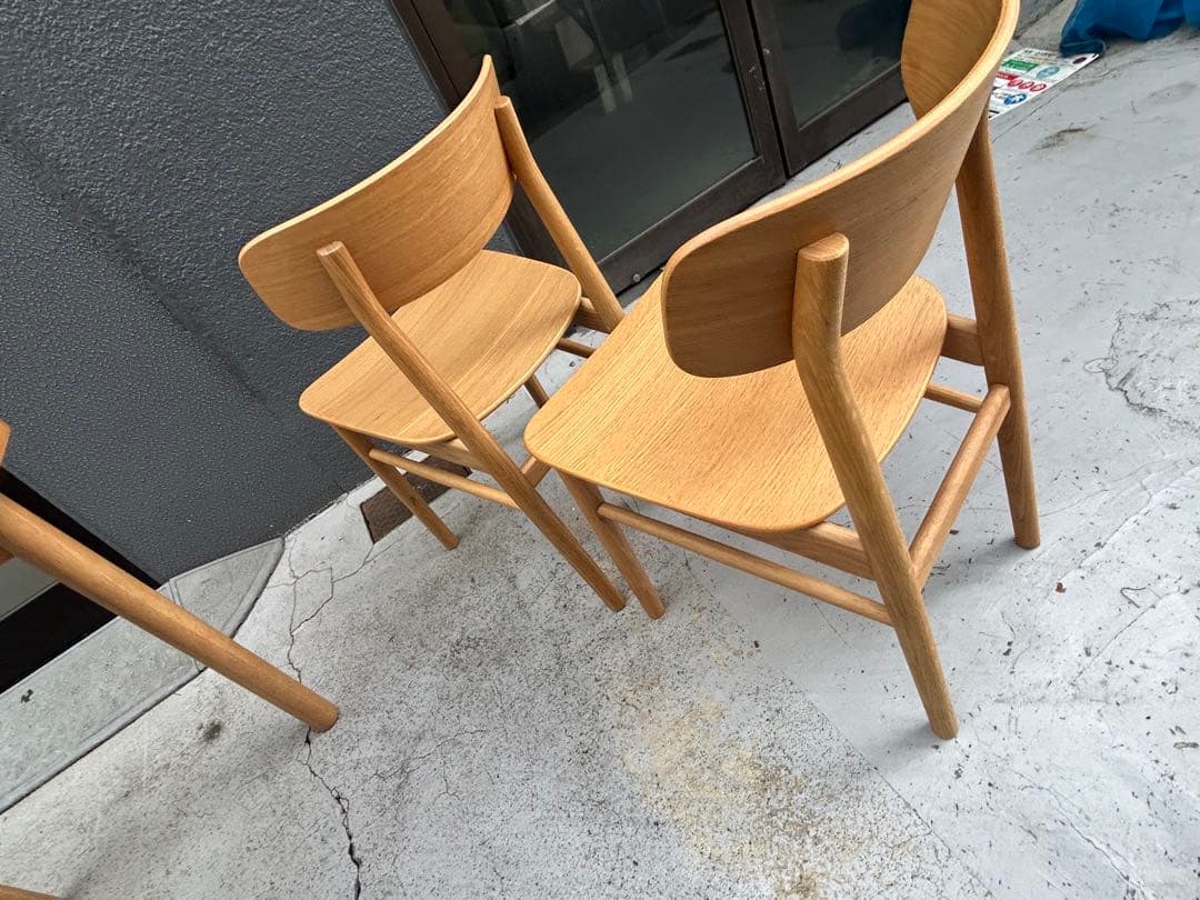 美品　無印　ダイニングセット　メラニン天板　ラウンドチェア2脚　オットマン付き