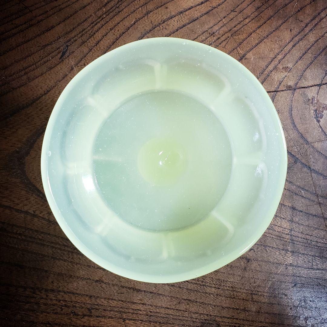 黄練りウランガラス氷コップ乳白色明治大正ロマンデザートカップ訳あり