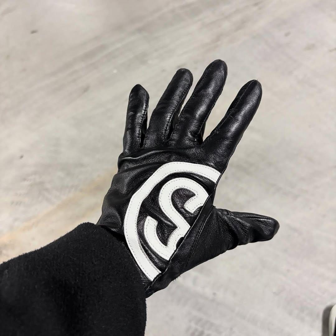 3日まで backseatMV keiju着用 stussy手袋