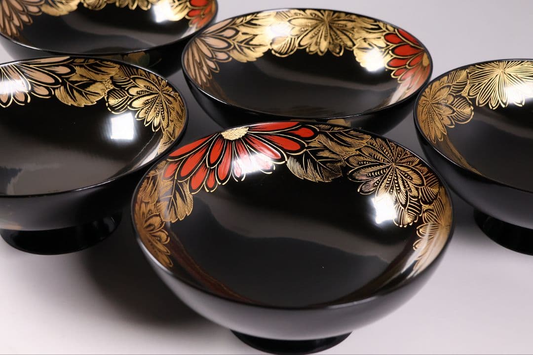 CM366】輪島塗 塩徳屋漆器店 沈金 菊尽 煮物椀 五客 木製漆器 黒