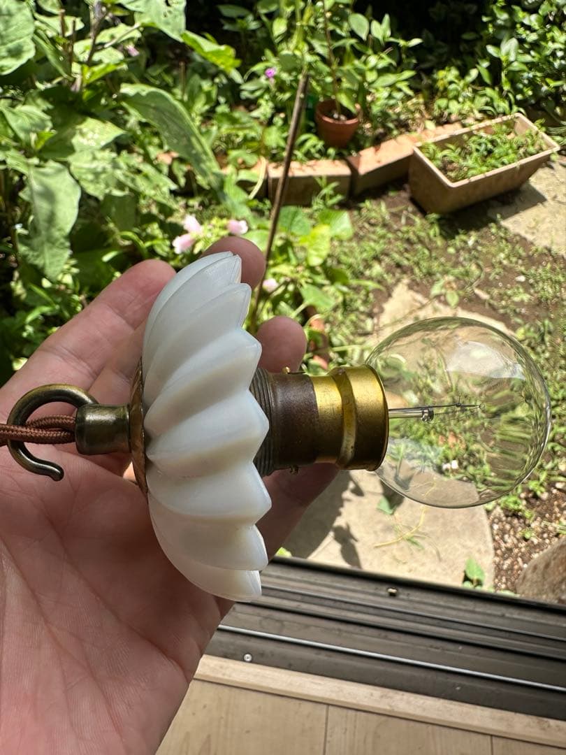 20年代 フランス アンティーク オパリンミルクガラスの螺旋模様