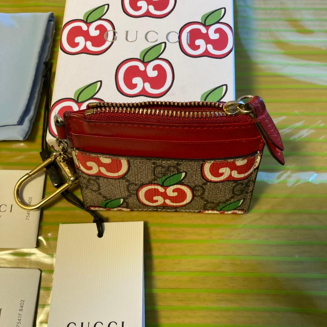 GUCCI Apple ケース