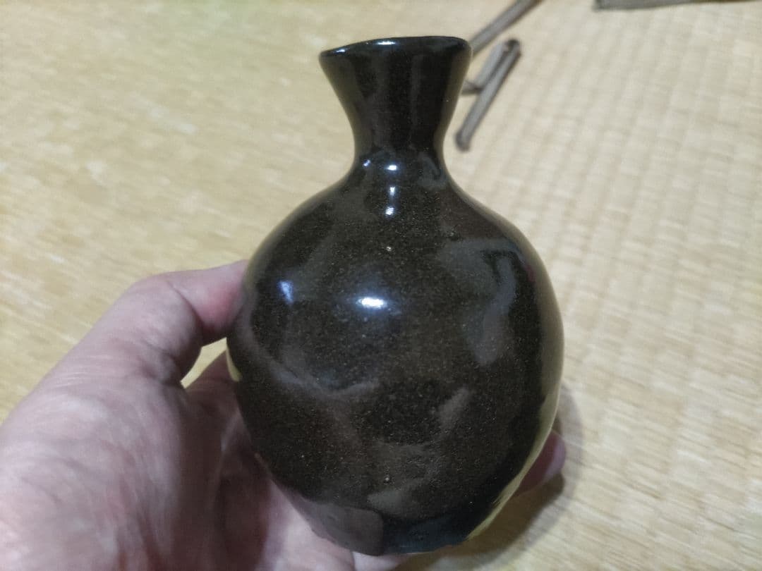 荒川豊蔵　画　水月窯　黒釉　徳利