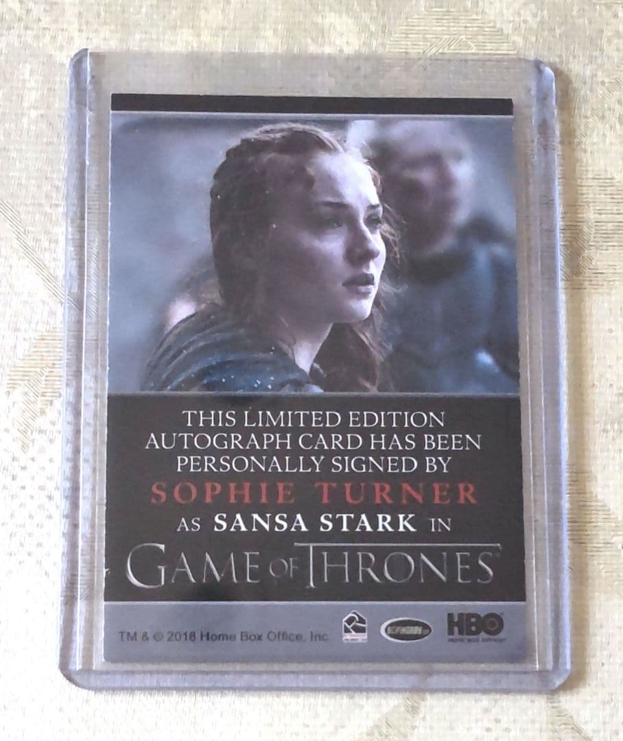 ゲーム・オブ・スローンズ」ソフィー・ターナー直筆サインカード他 5枚
