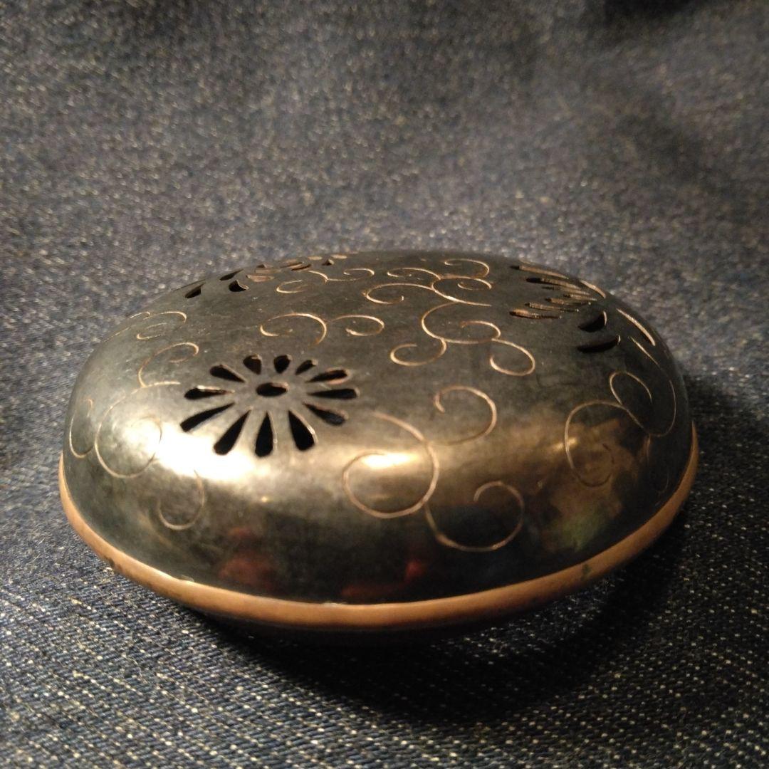 青磁焼 銀蓋 花模様の陶器香炉 骨董 お香