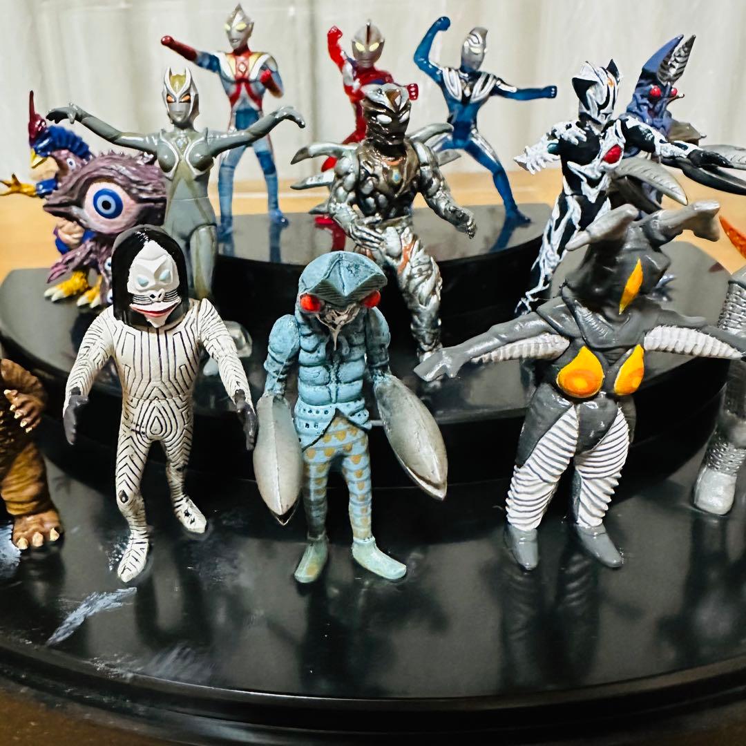 レア】ワンダーカプセル キャラエッグ ウルトラマンシリーズ 45種類