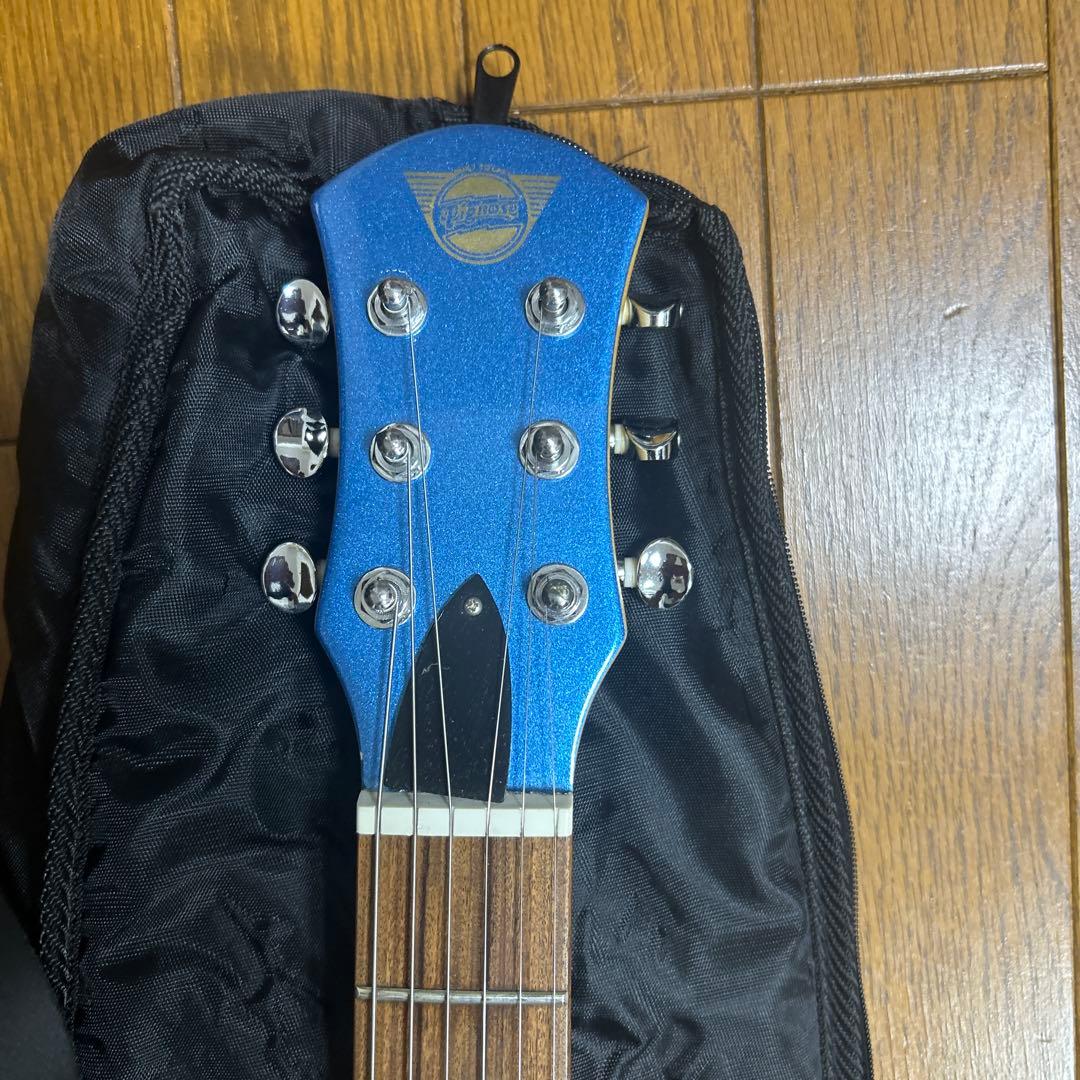 ピグノーズ　pignoseアンプ内蔵エレキギター　ブルーメタリック　楽器店整備品