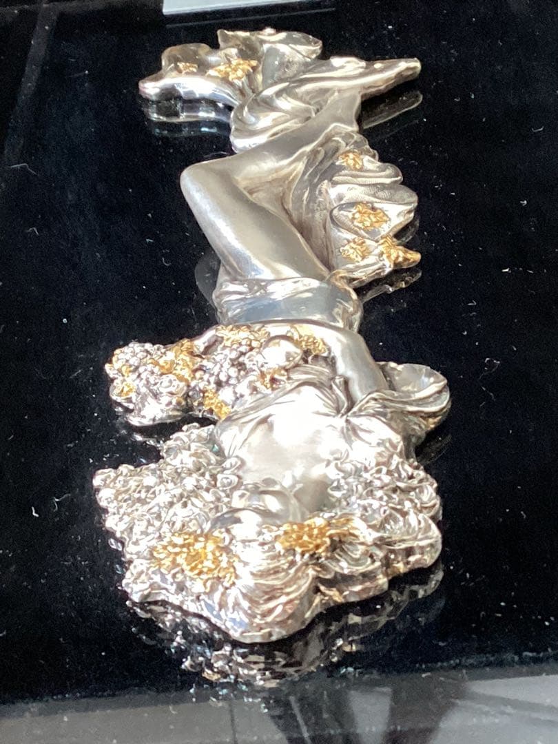 BRUNEL社イタリア製銀製立体女神レリーフ 額入り豪華ケース カットガラス版