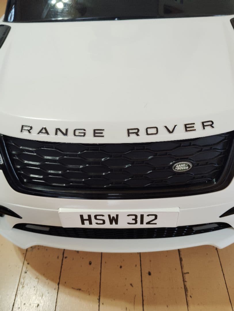 乗用玩具　RANGE ROVER レンジローバー　乗れるラジコン