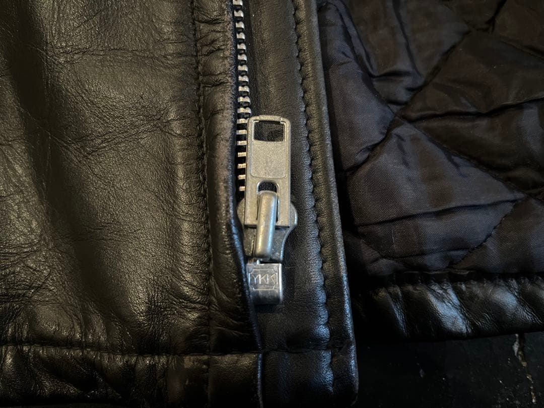 あ*ら様 schott ブラック レザー シングルライダースジャケット 42 U