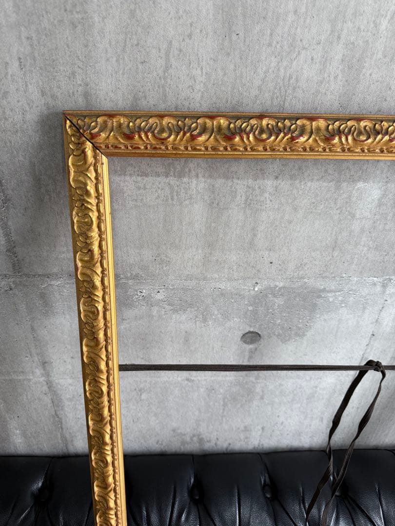 絵 ポスターアンティーク大きい額縁A1 金色装飾フレーム