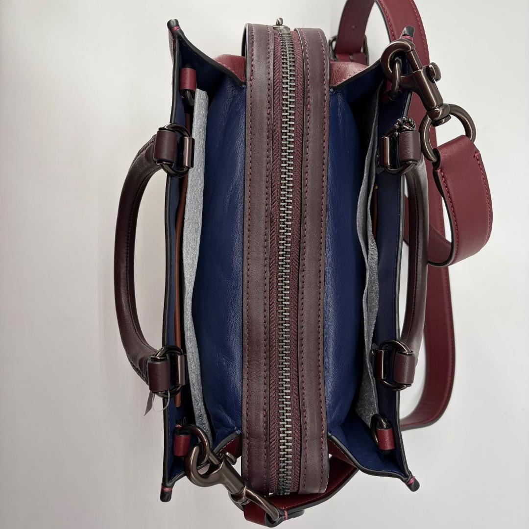 16445✨新品タグ付き✨COACH ローグ25 ヴァーシティ パッチ 2way