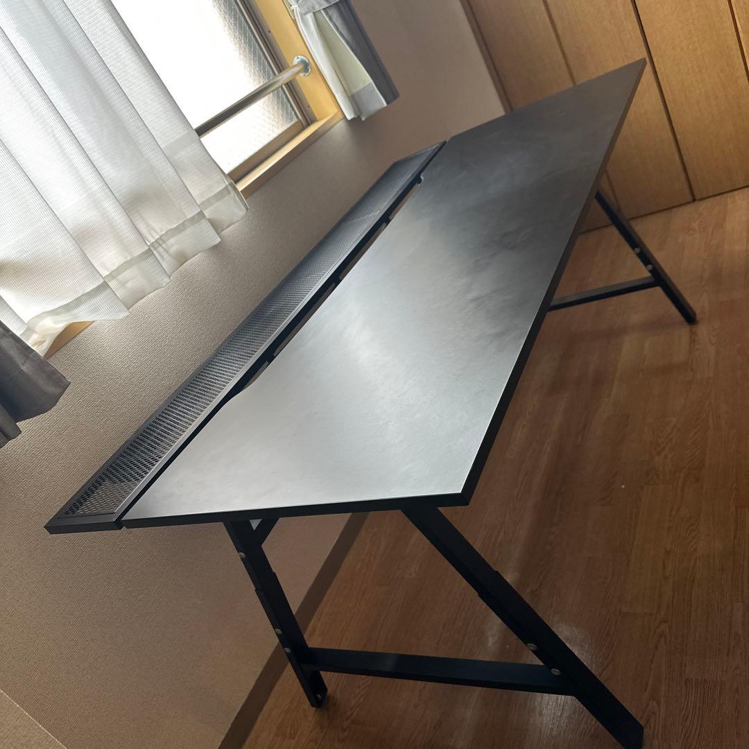 UTESPELARE ウーテスペラレ ゲーミングデスク