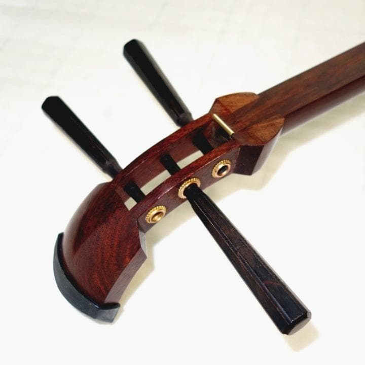 三味線 正寸 三ツ折 中棹 紫檀 丸打胴 弦なし 皮破れ