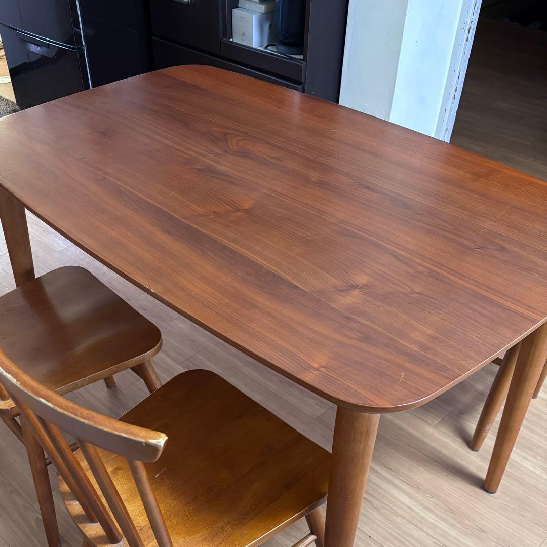 ニトリ　ダイニングテーブルのみ