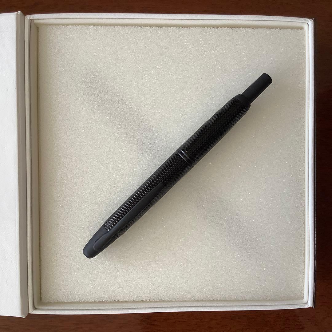 限定品] パイロット万年筆 キャップレス リンクブラック F(細字)