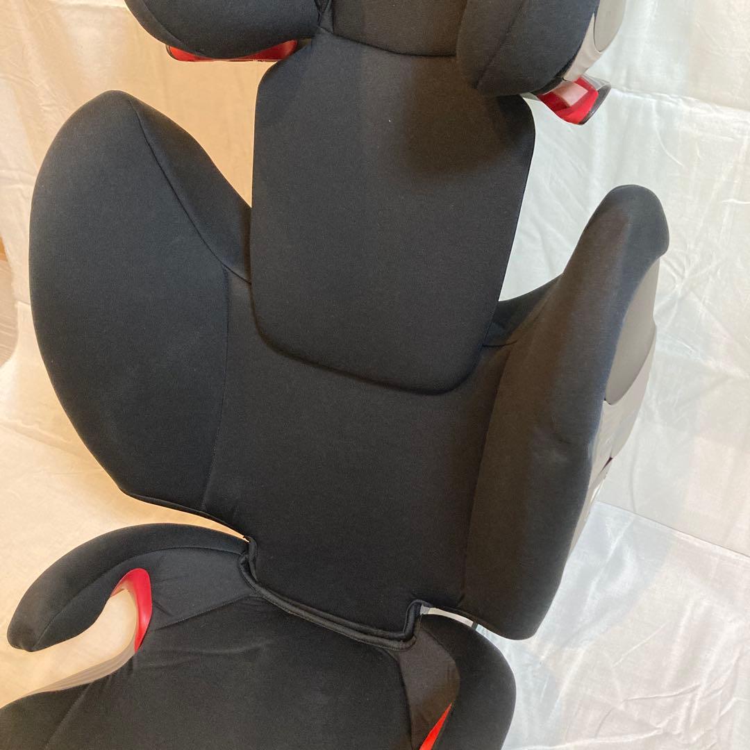 子供服整理中　cybex solution s-fix サイベックス