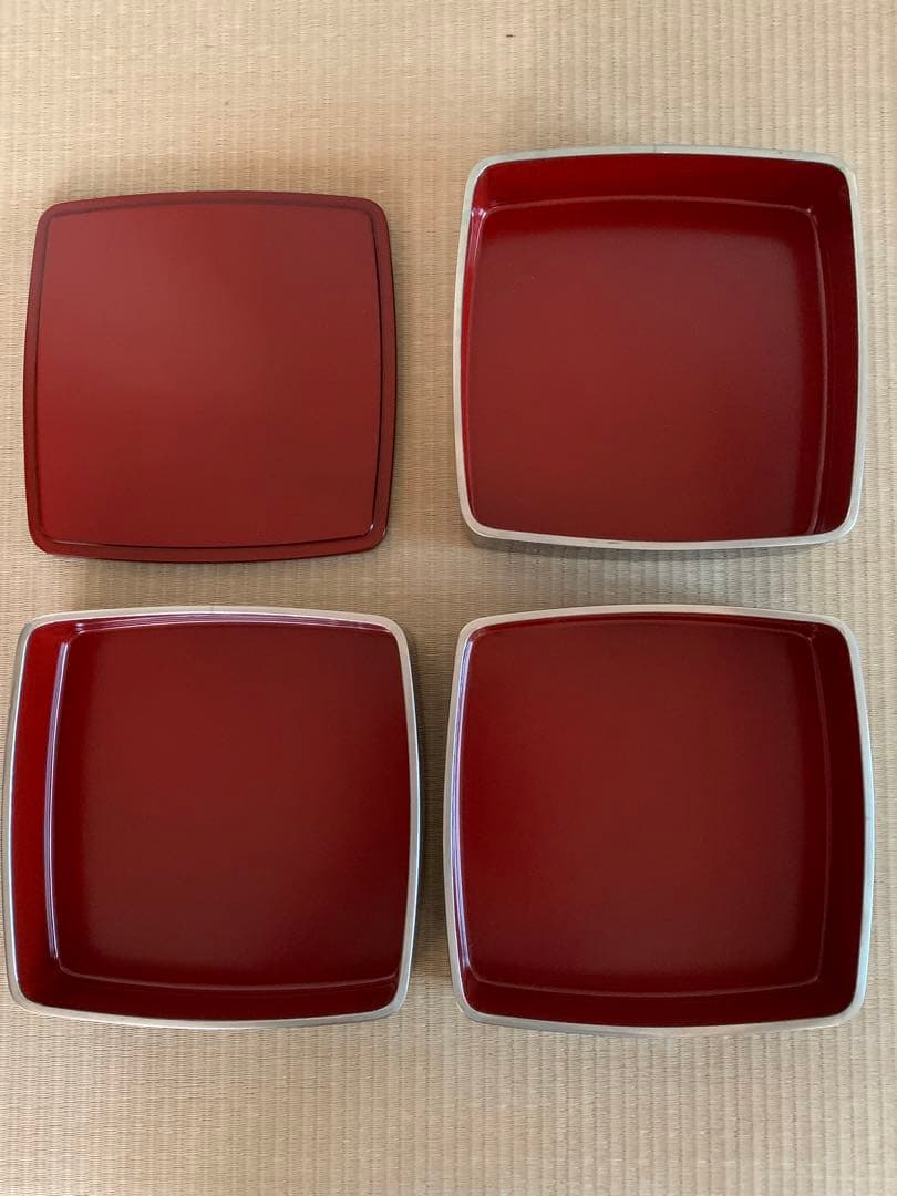 天然木 漆塗り 銀縁 3段重箱 木箱入り 四君子柄 高級品