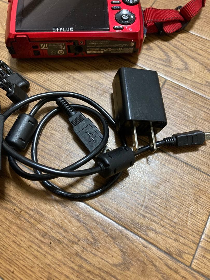 OLYMPUS Tough TG-4 デジタルカメラ M71 Rough and ready: Olympus