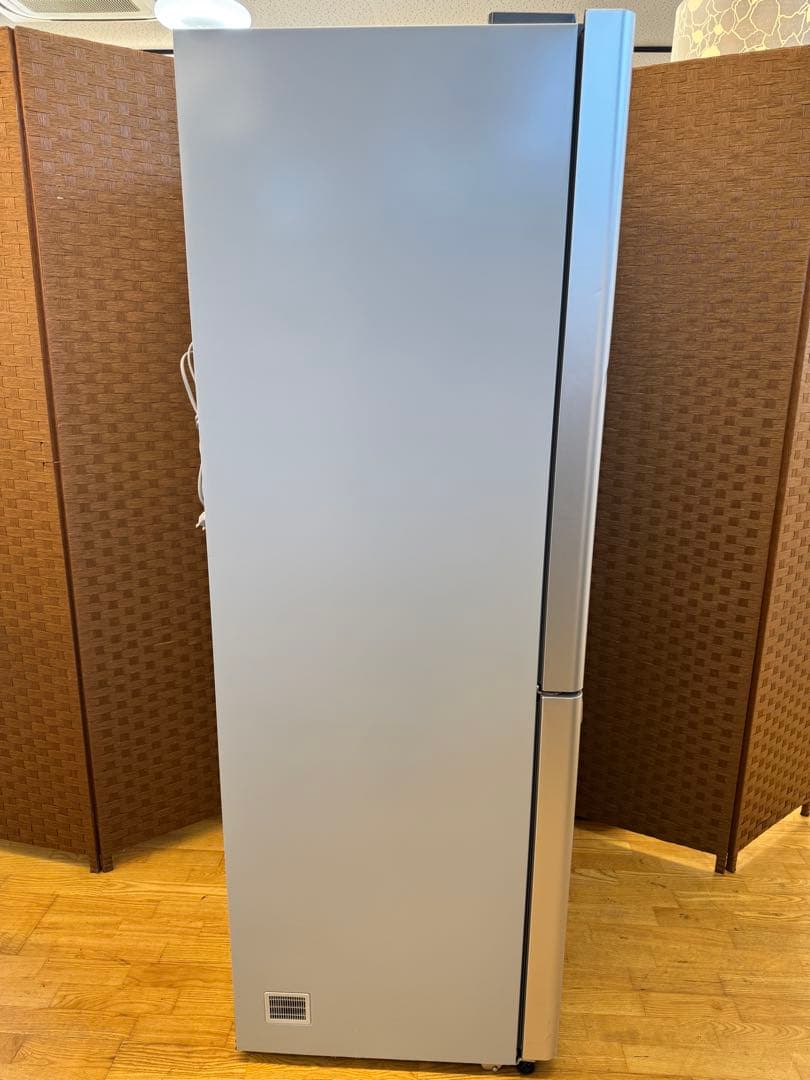 F086 AQUA ４ドア　冷蔵庫　フレンチドア　420L 2021年製