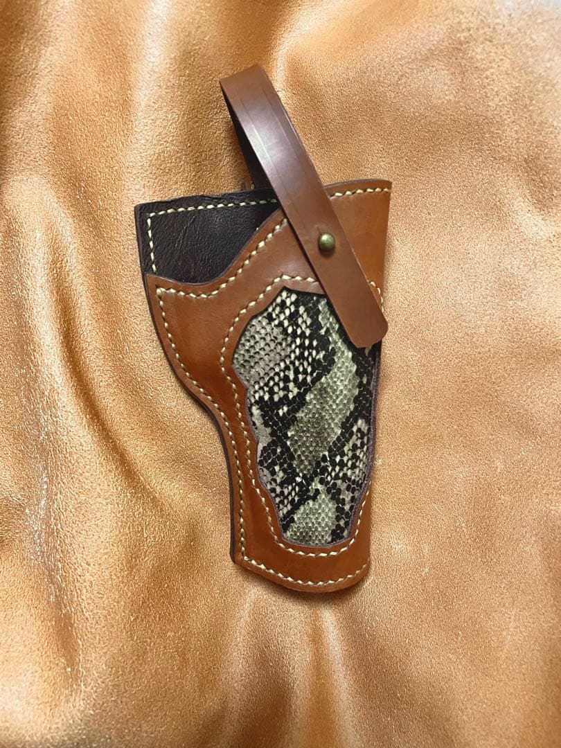 グロック17 18C用右利きレザーホルスター No.831 グロック17 No.831