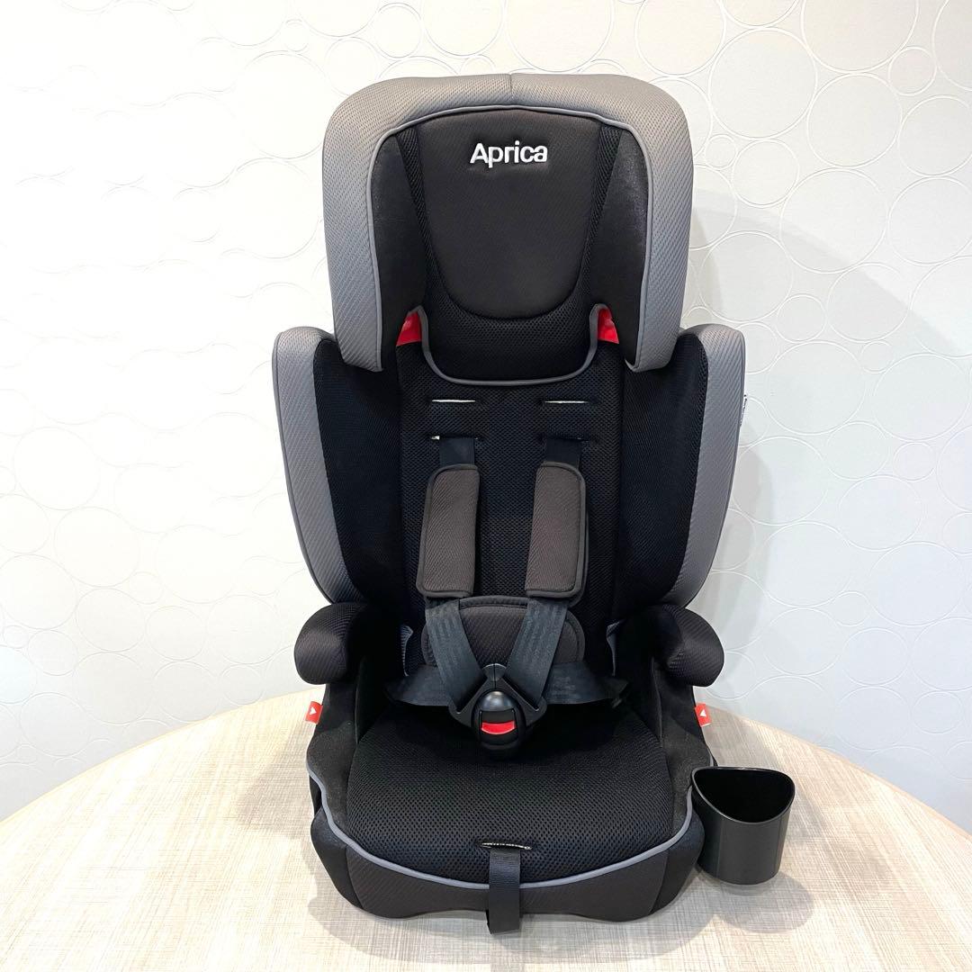 【極美品】Aprica エアグルーヴ チャイルドシート ドリンクホルダー付　黒